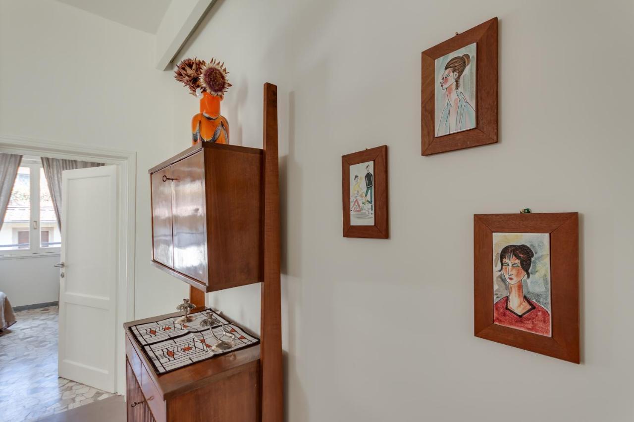 Apartments Florence - Santa Maria Balcony Exterior photo